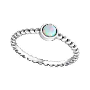Soelv-ring-med-opal-sten